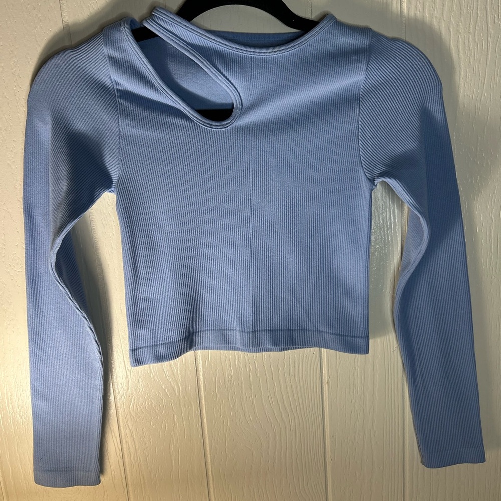 AURA • Women’s Sky Blue Ribbed Cutout Long Sleeve Top